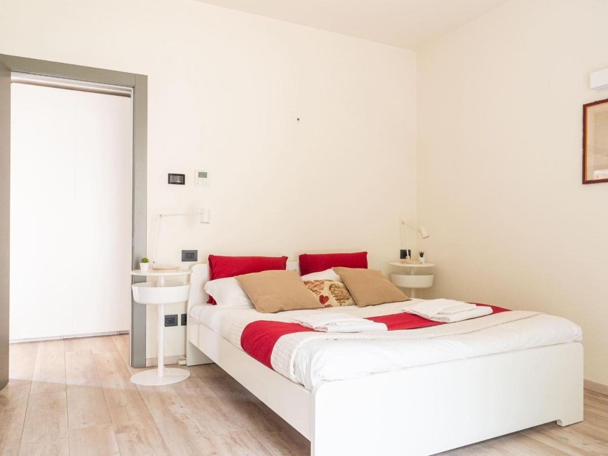 The Rent - Attic With Terrace In Downtown Apartamento
