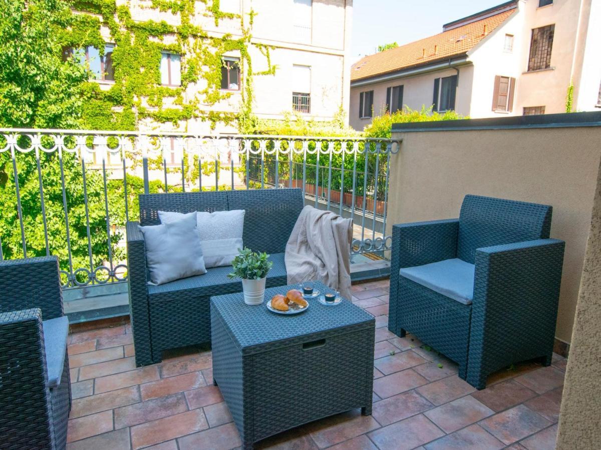 The Rent - Attic With Terrace In Downtown